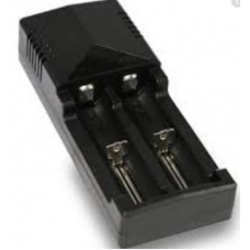 DUAL LITHIUM BATTERY SMART CHARGER